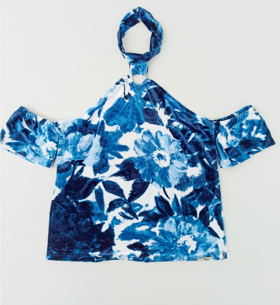 Blusa gamuza print cuello alto