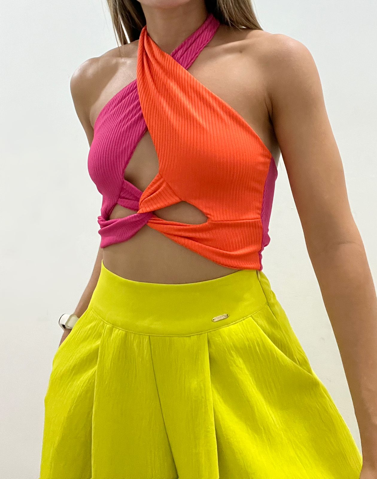 Crop Top Cruzado 2 Colores