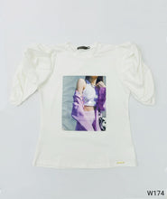 Cargar imagen en el visor de la galería, camiseta blanca manga bombacha aplique blazer lila