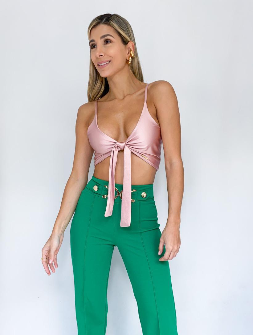 Blusa con moño adelante sale