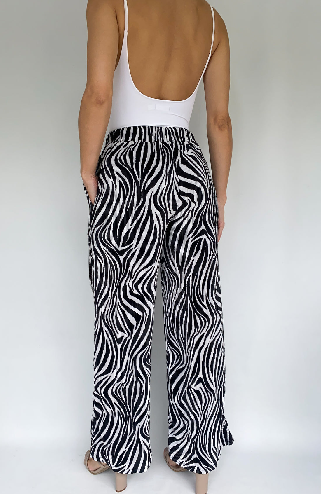 Pantalón zebra plisado